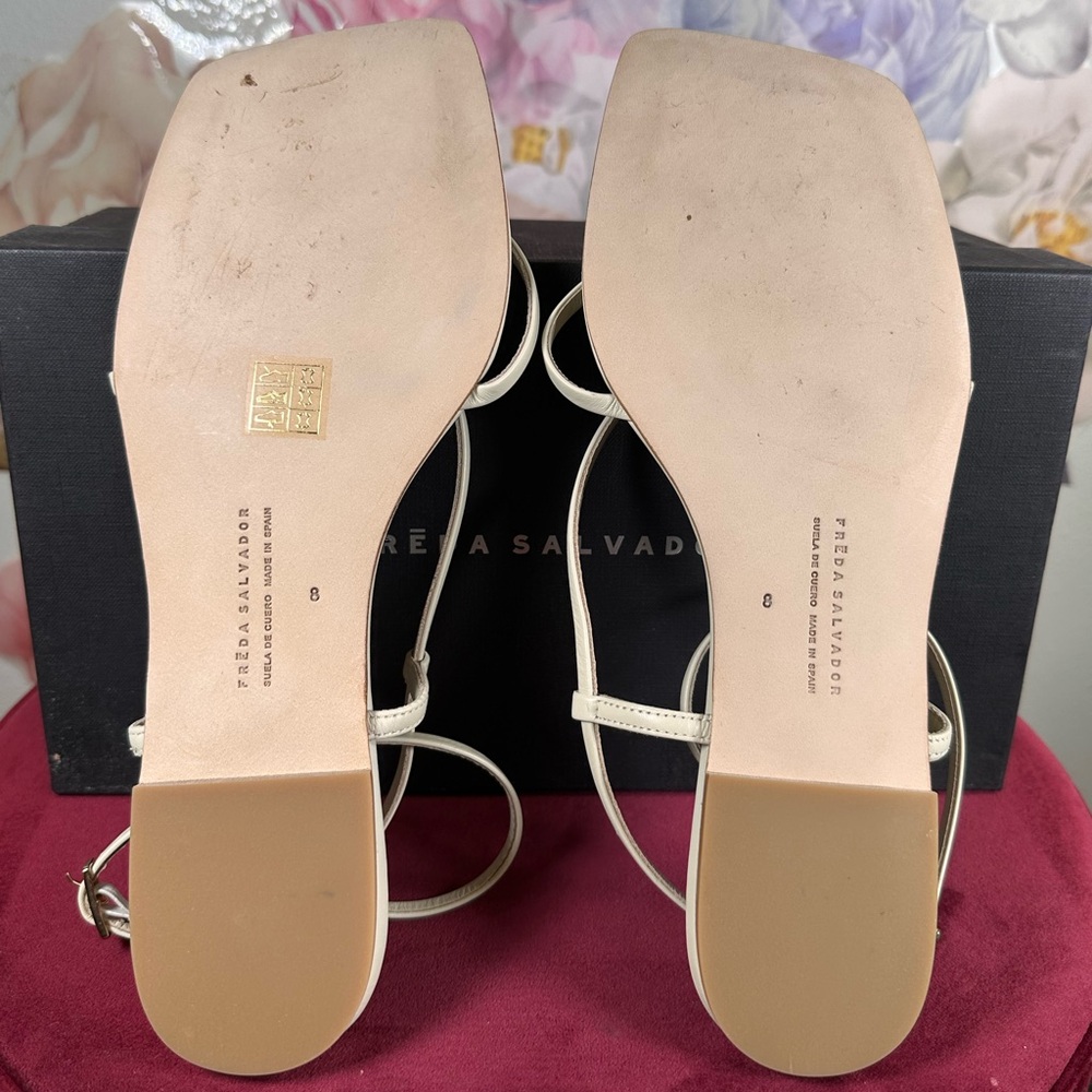 Like new Freda Salvador Alexia Sandal in Bone Calf ivory leather flat strappy - Picture 7 of 7